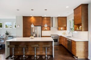 Wood color cabinet and light color; a unique and smart combination in the kitchen
